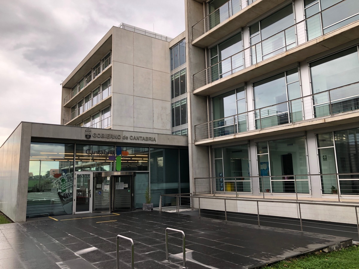 Web_industria_edificio_consejería